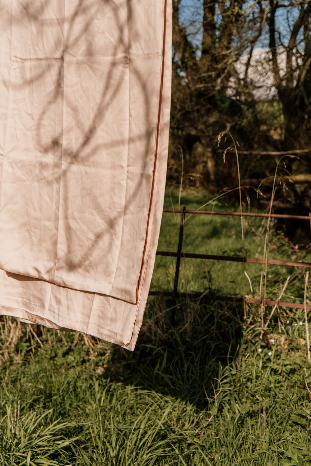 Blush Fitted Sheet with TENCEL™ Lyocell