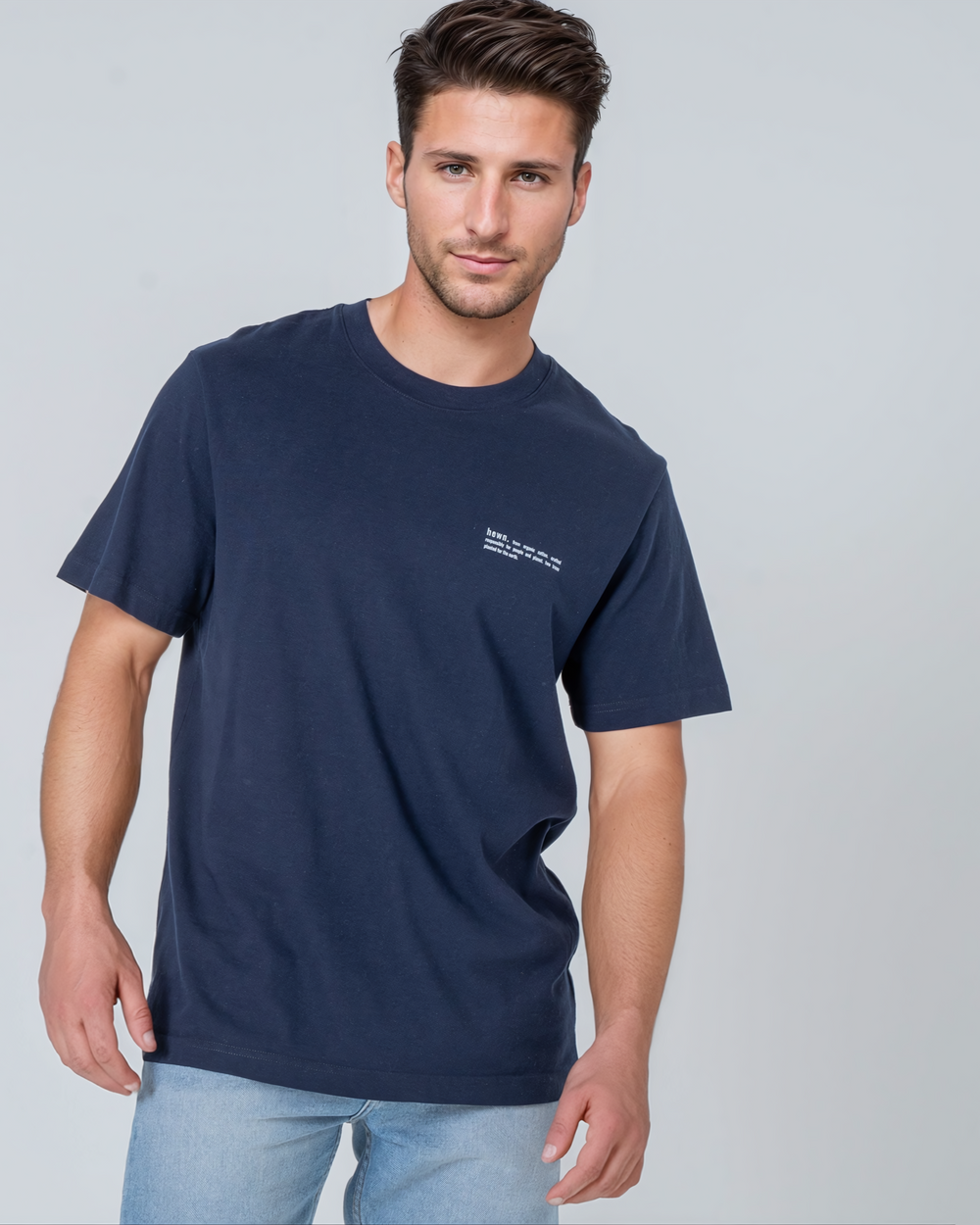 Mens Organic Relaxed-Fit T-shirt in Eucalyptus Green