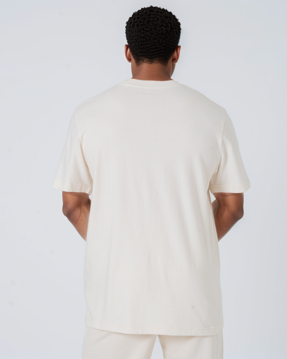 Mens Organic Relaxed-Fit T-shirt in Natural Cotton