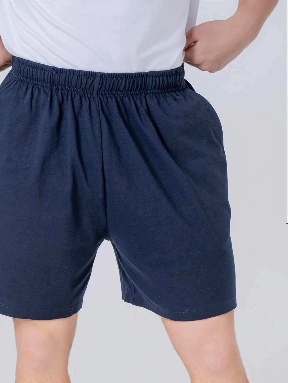 Organic Lightweight Sweatshorts in Jet Black