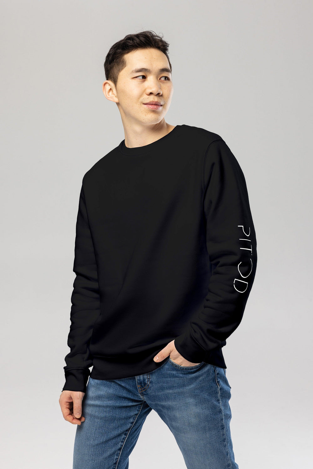 Black Pitod Sleeve Sweatshirt