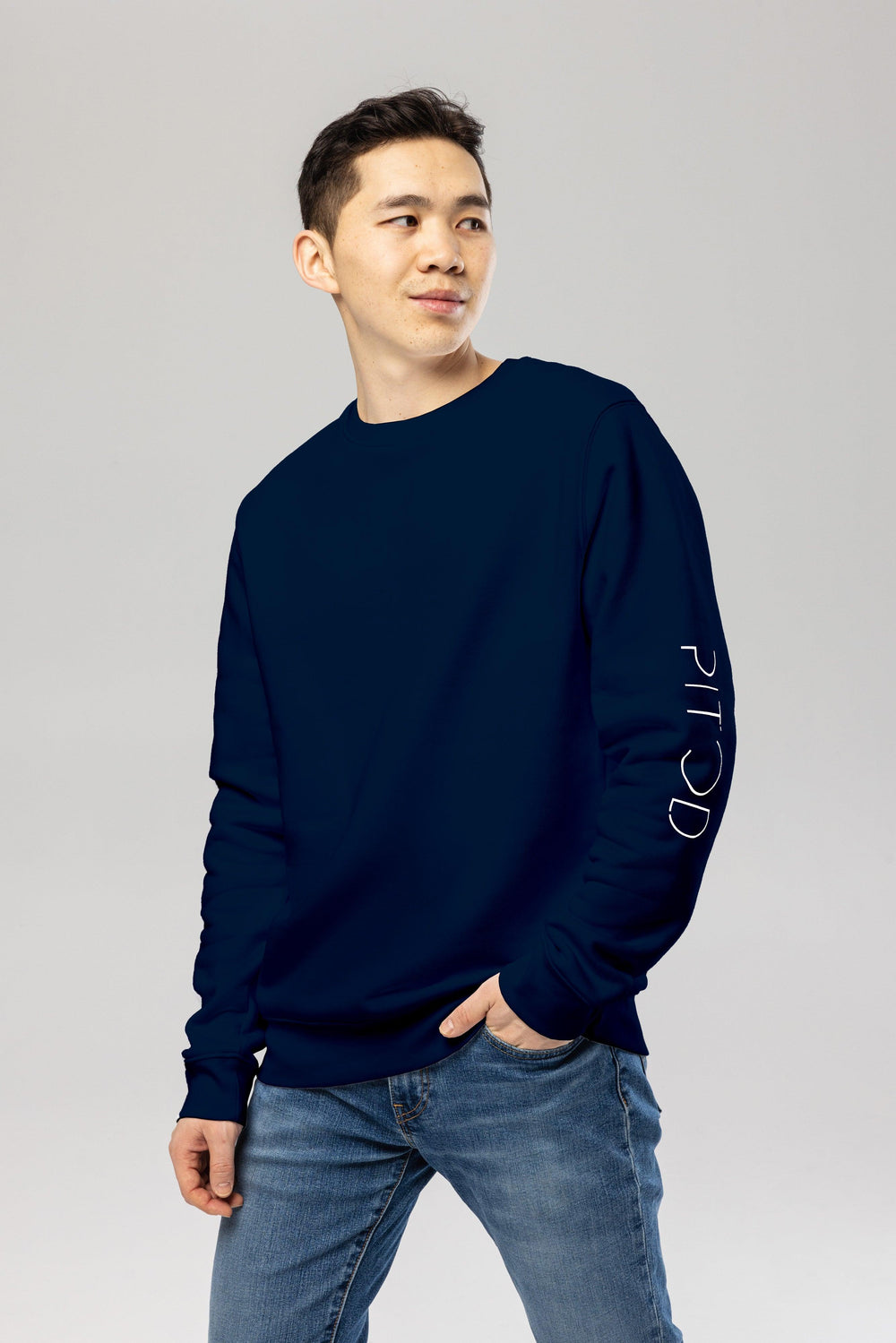 Navy Pitod Sleeve Sweatshirt