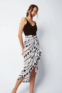 Tokyo Bamboo Sarong & Scarf - Monochrome