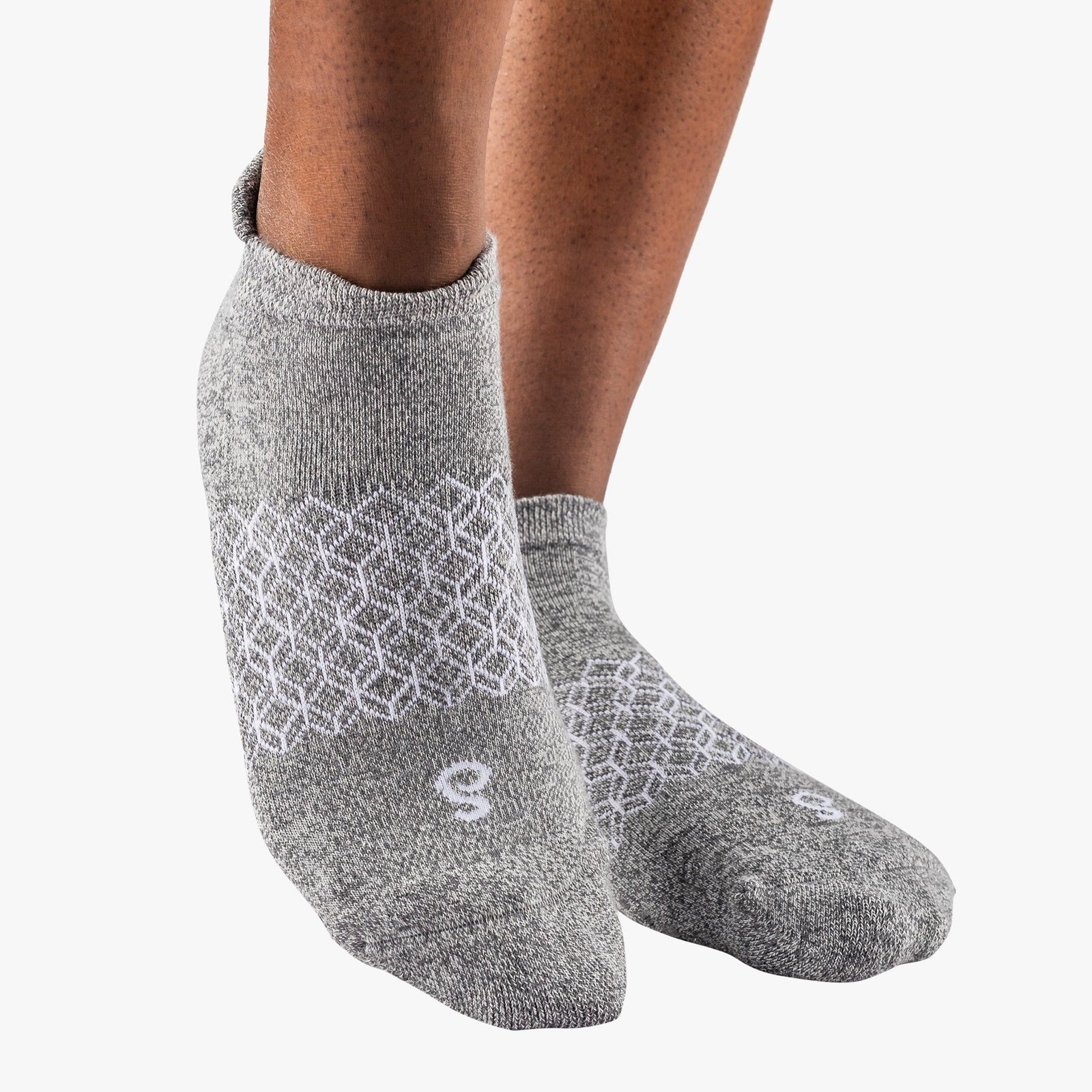 flow - organic combed cotton gripper socks